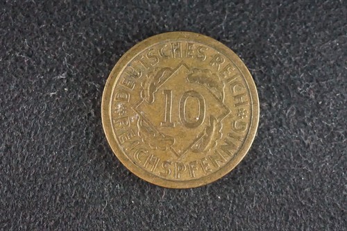 Weimar reichspfennig 1932 - weimar,